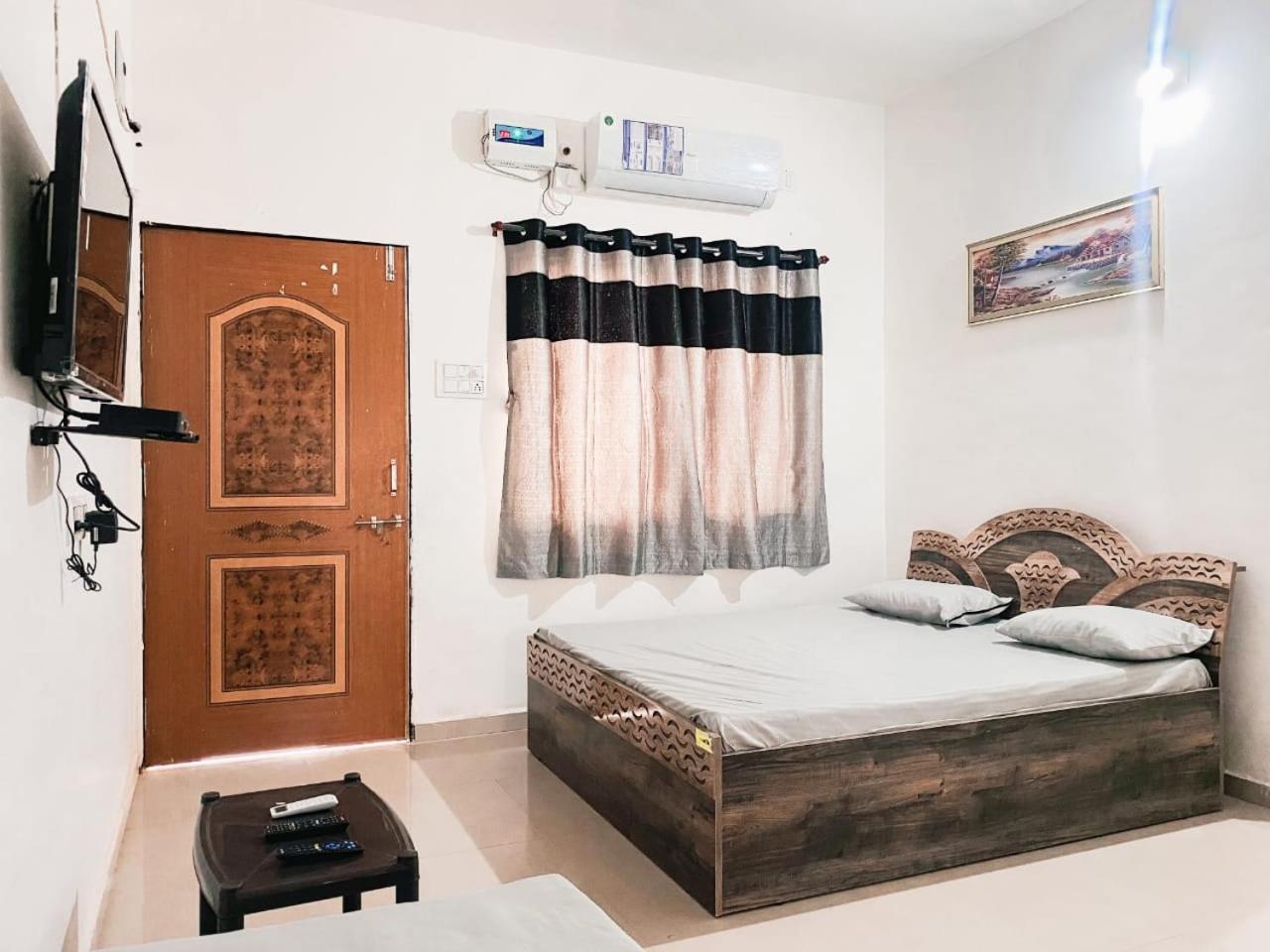 Madhavrai Premium Apartment Kevadia