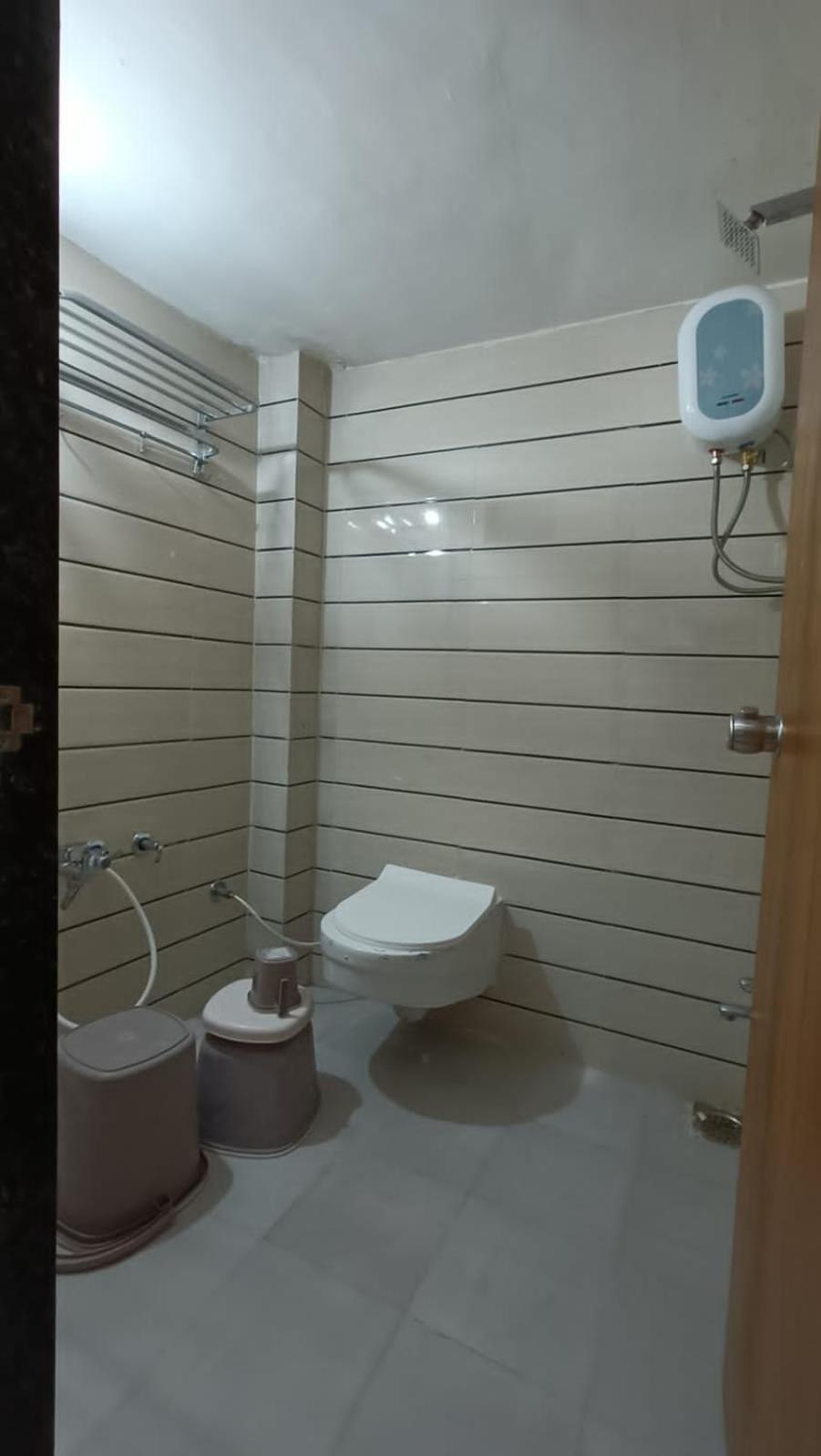 Madhavrai Premium